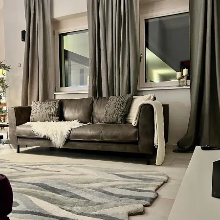 Garden Loft *